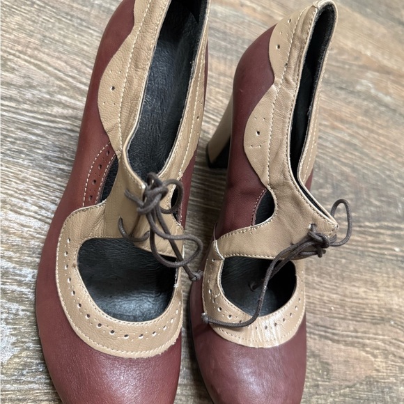 Miz Mooz size 10 new condition worn once burgundy and Tan Chunky lace heels - Picture 7 of 14